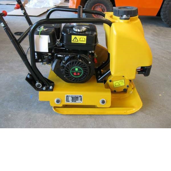 7 HP Plate Compactor with Wheel Kit